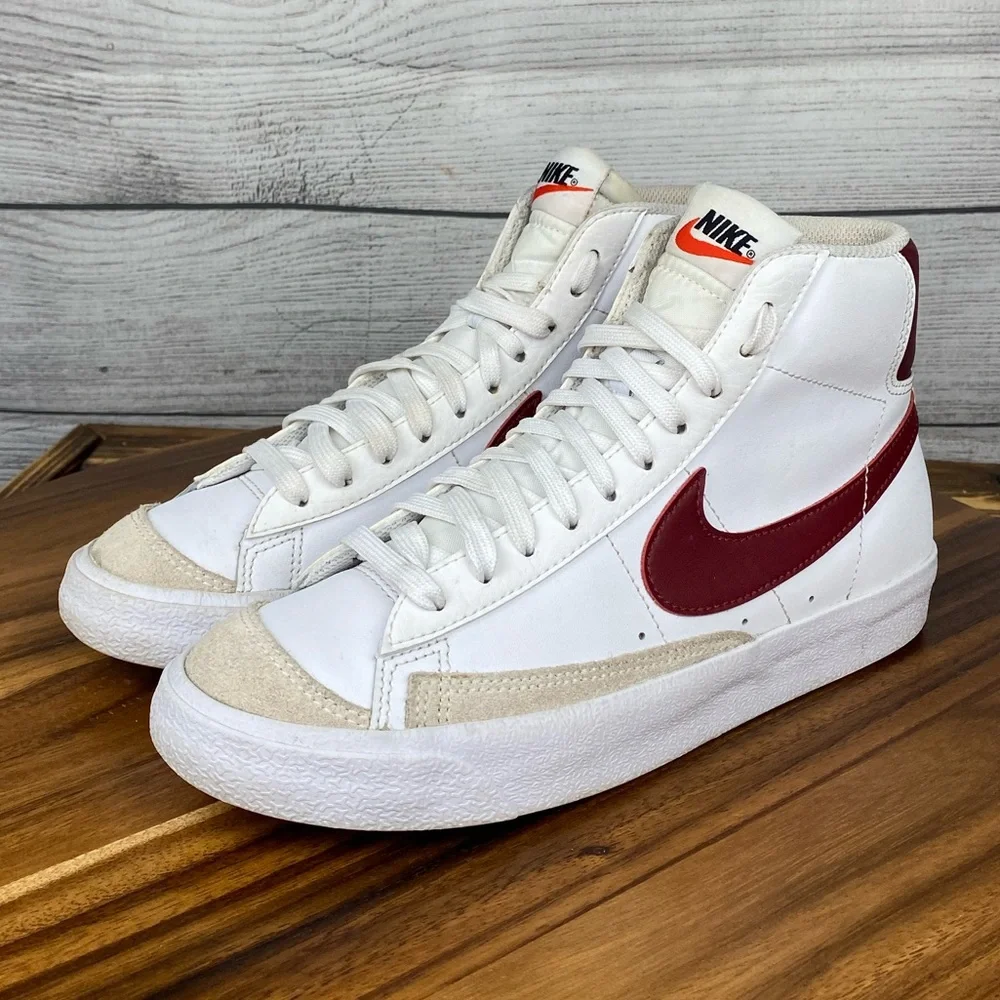 Nike Blazer Mid 77 White Team Red Burgundy Sneaker DA4086-102 Women’s Size 7.5